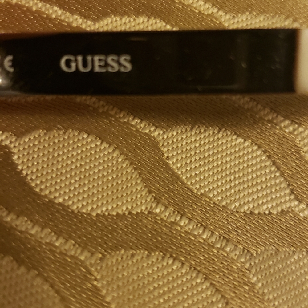 GUESS SUNGLASSES - Picture 2 of 5
